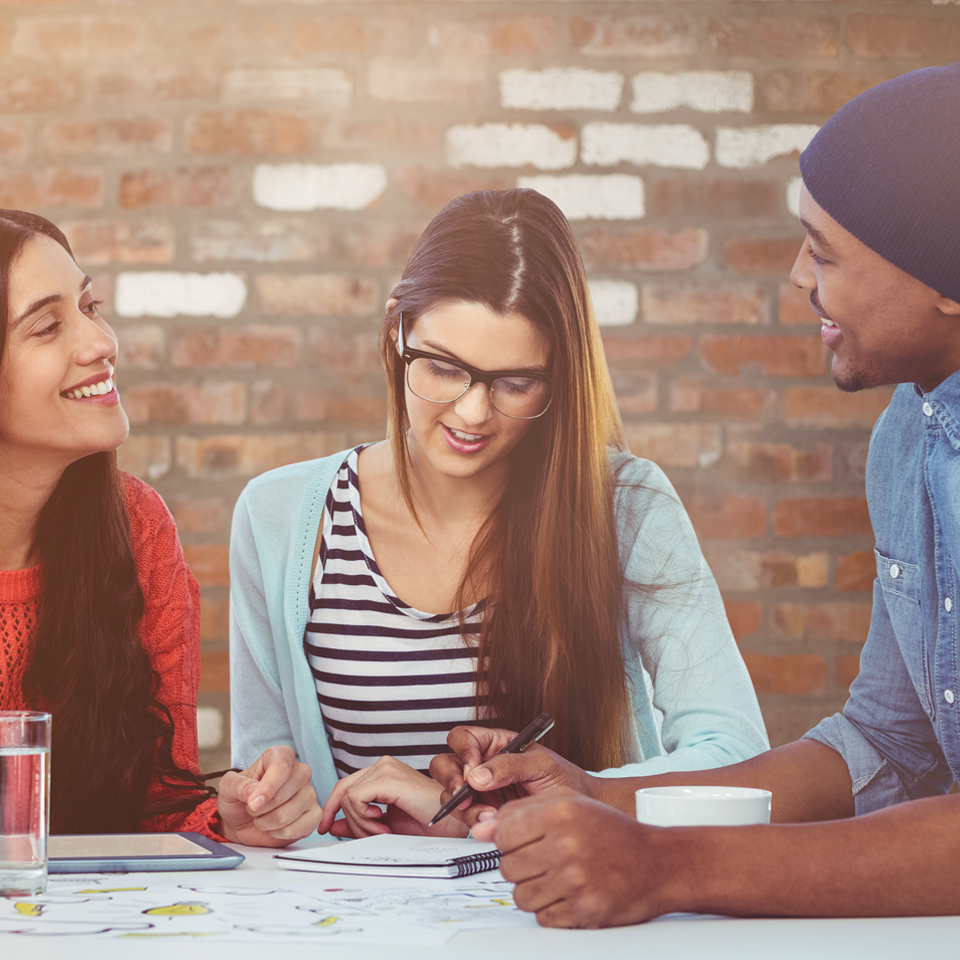 
By Bruno Cabrera
Legendary Designz